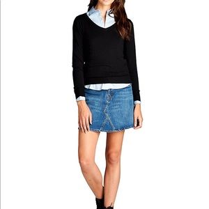 Active USA Black Classic Tailored V- Neck Sweater